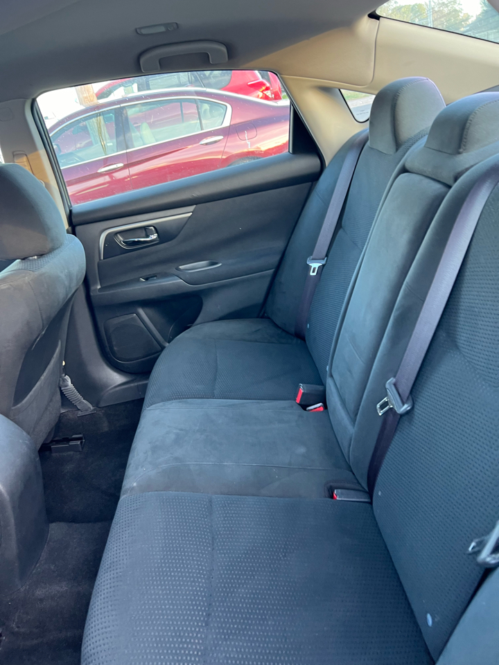 Nissan Altima 2.5 SV 2015