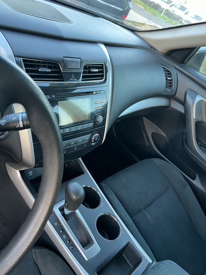 Nissan Altima 2.5 SV 2015