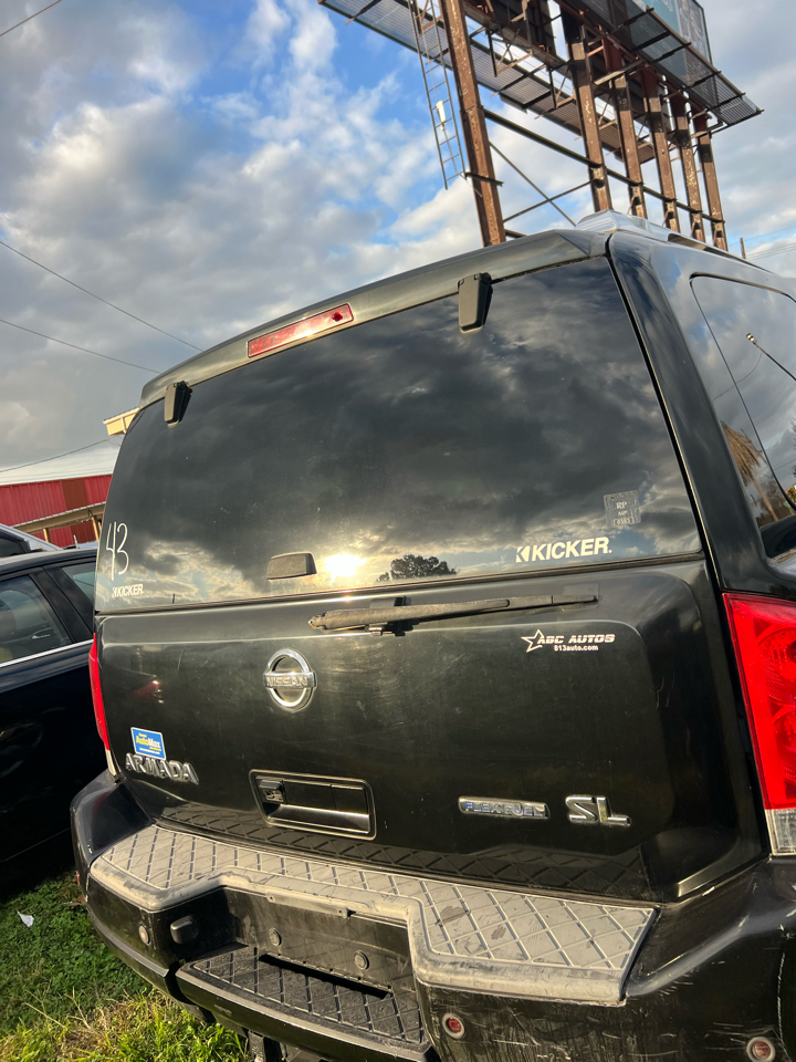 Nissan Armada SL 2WD 2011