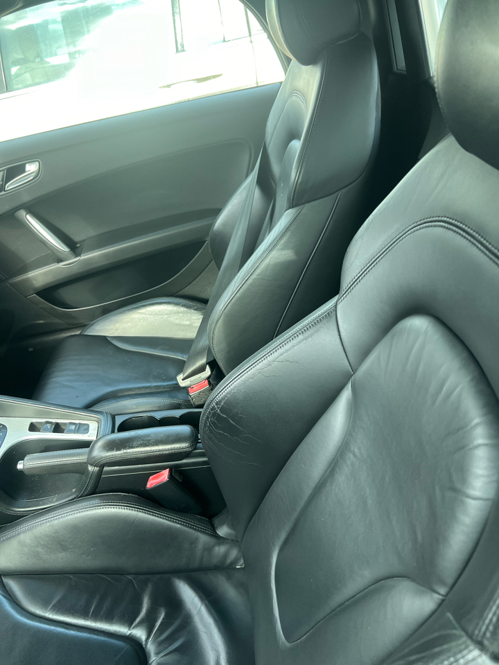 Audi TT 2.0 T Roadster with S tronic 2008