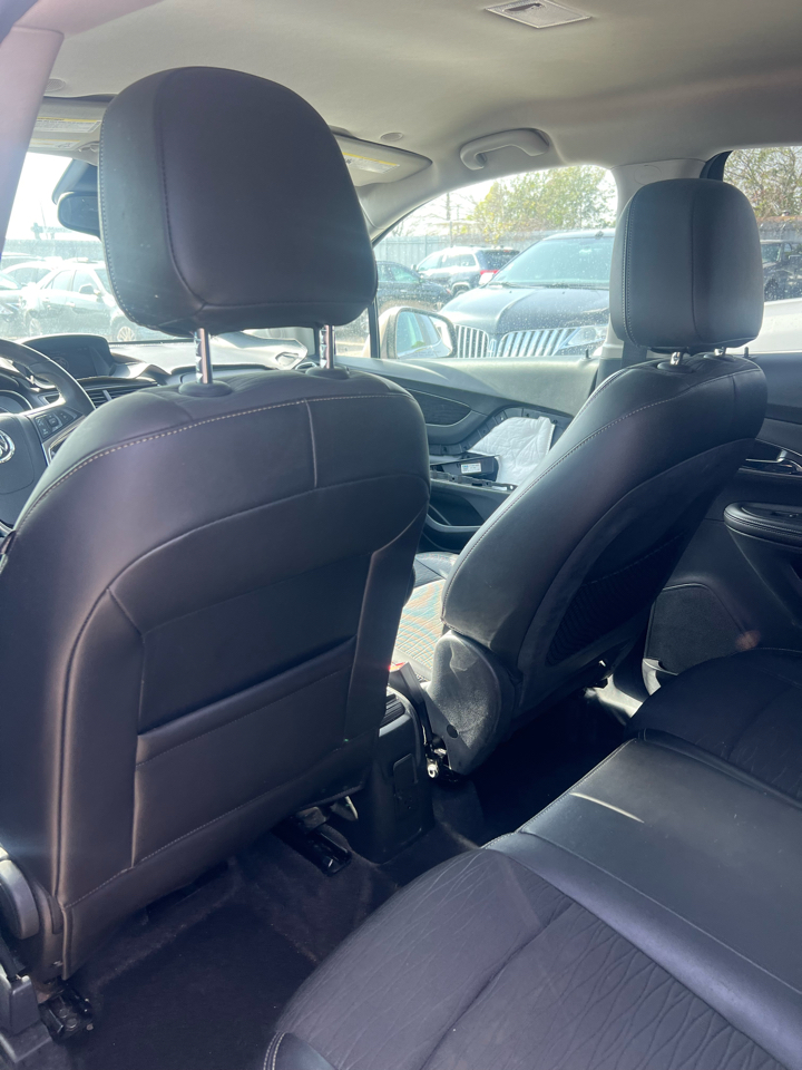 Buick Encore Convenience FWD 2015