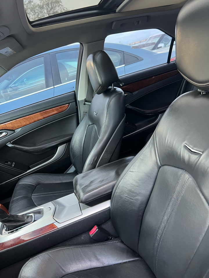 Cadillac CTS 3.6L Premium w/Navi 2011