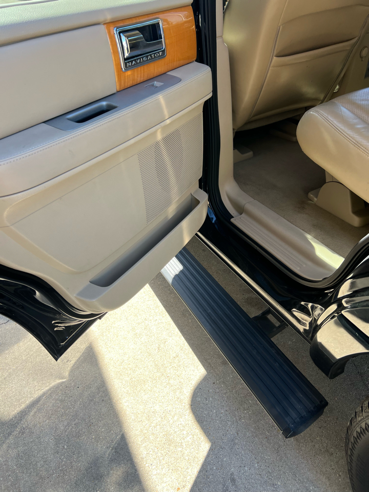 Lincoln Navigator 2WD 2008