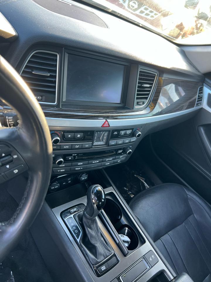 Hyundai Genesis 3.8L 2016