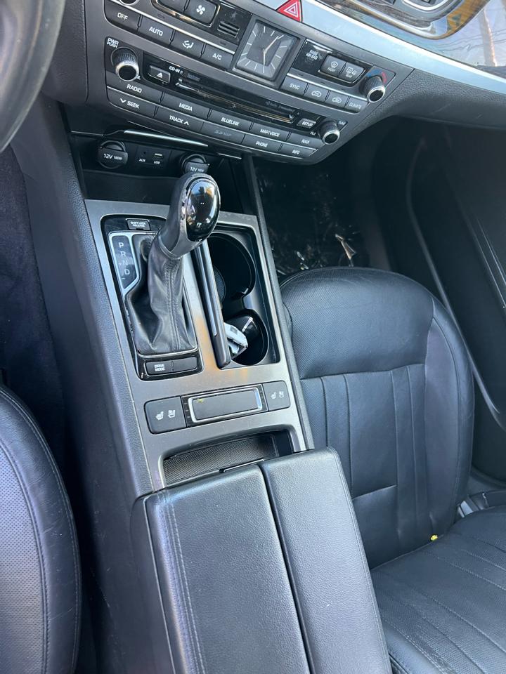 Hyundai Genesis 3.8L 2016