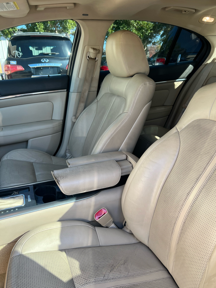 Lincoln MKS 3.7L FWD 2012