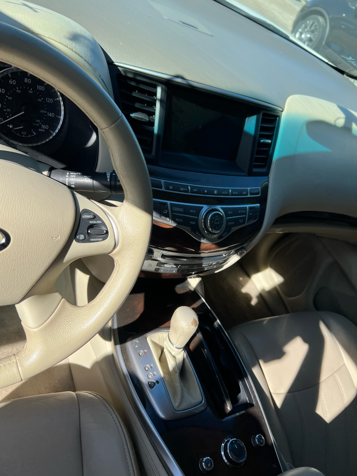 Infiniti JX AWD 2013