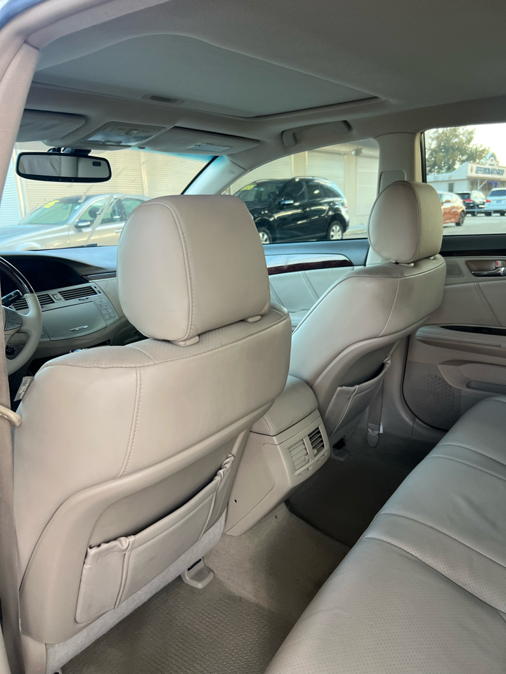 Toyota Avalon XLS 2008