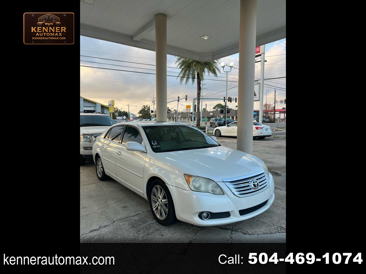 2008 Toyota Avalon XLS's photo