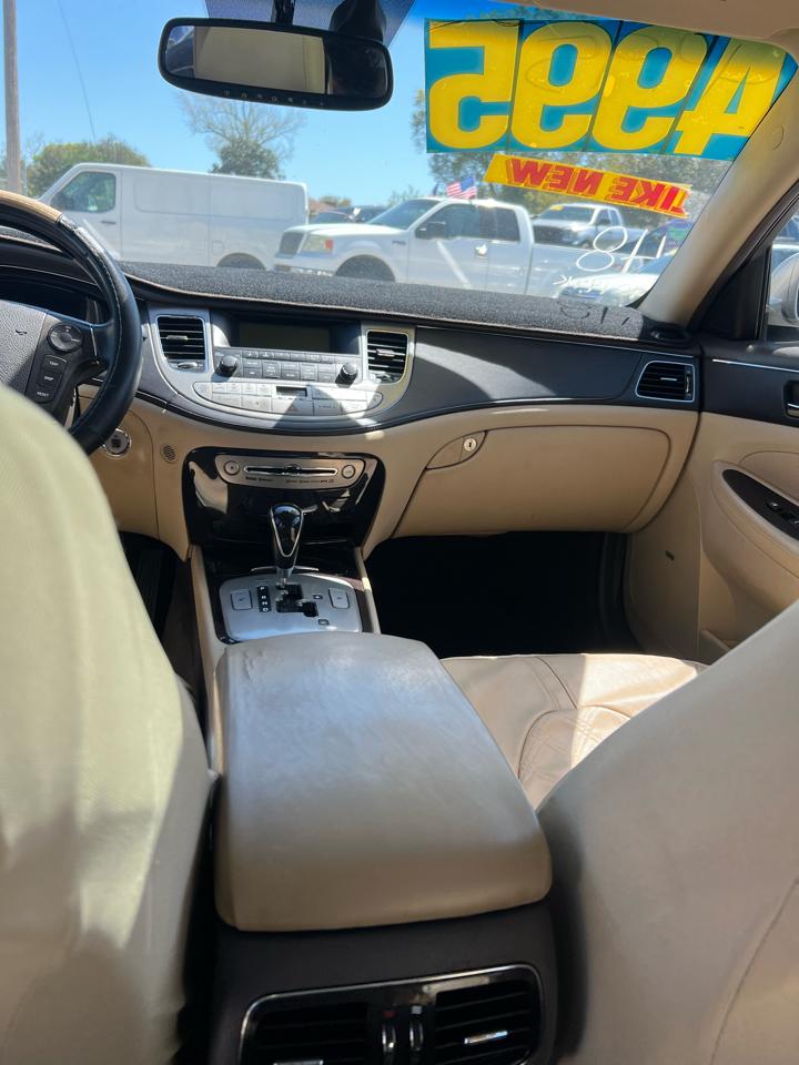 Hyundai Genesis 3.8L 2010