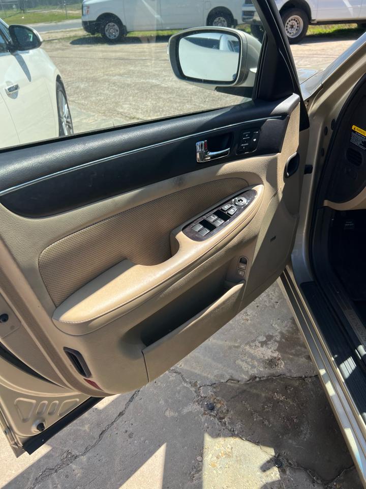 Hyundai Genesis 3.8L 2010