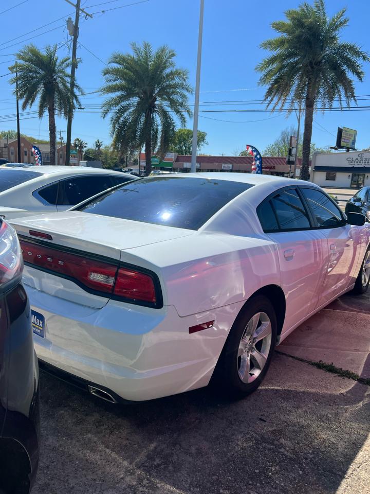 Dodge Charger SE 2014