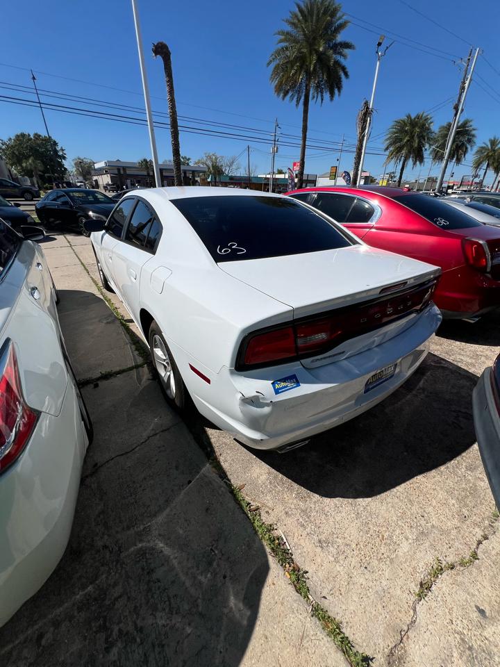Dodge Charger SE 2014