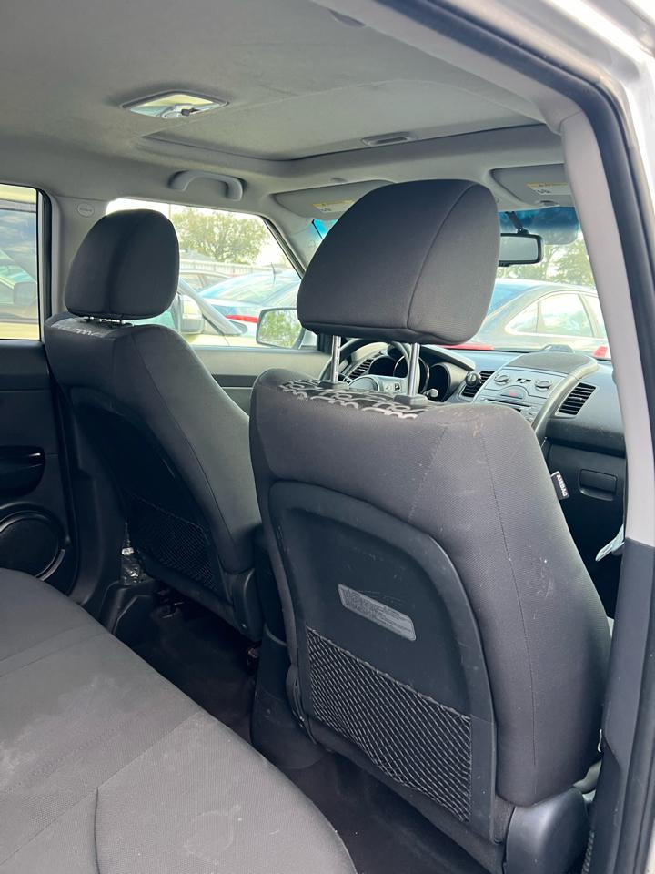 Kia Soul + 2011