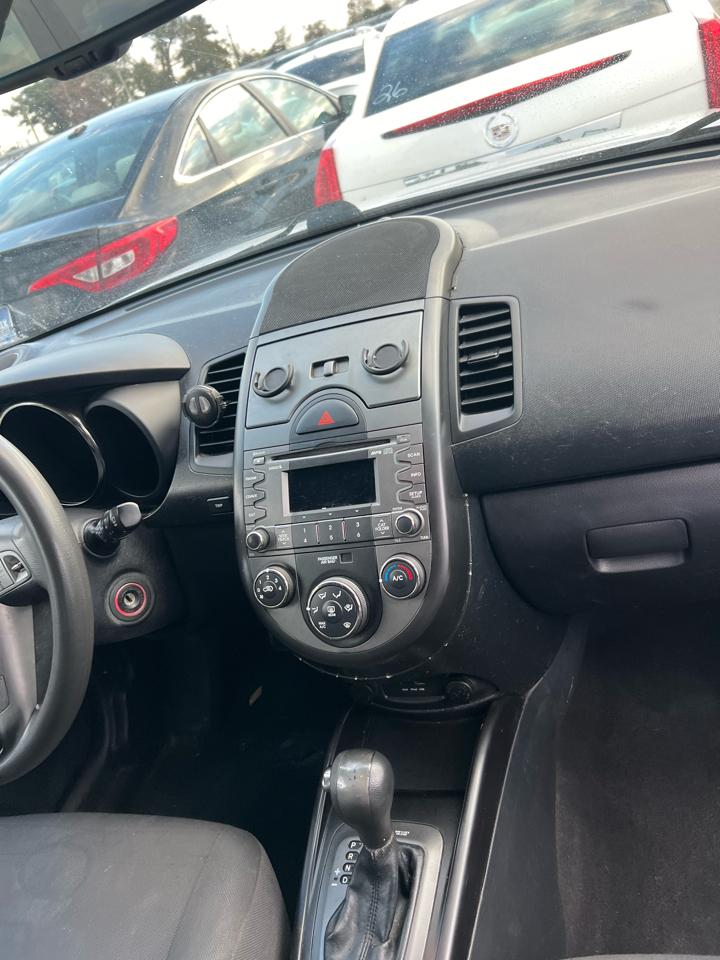 Kia Soul + 2011