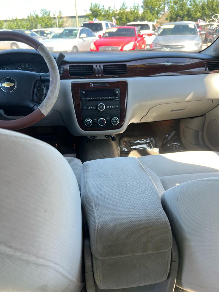Chevrolet Impala LS 2011
