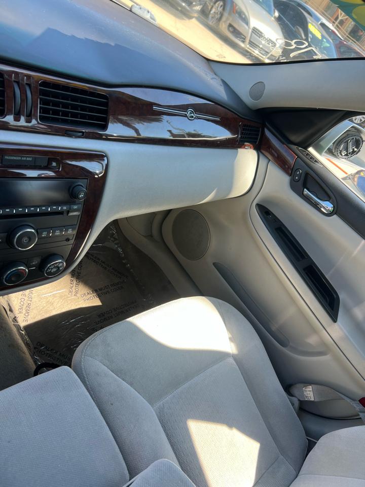 Chevrolet Impala LS 2011