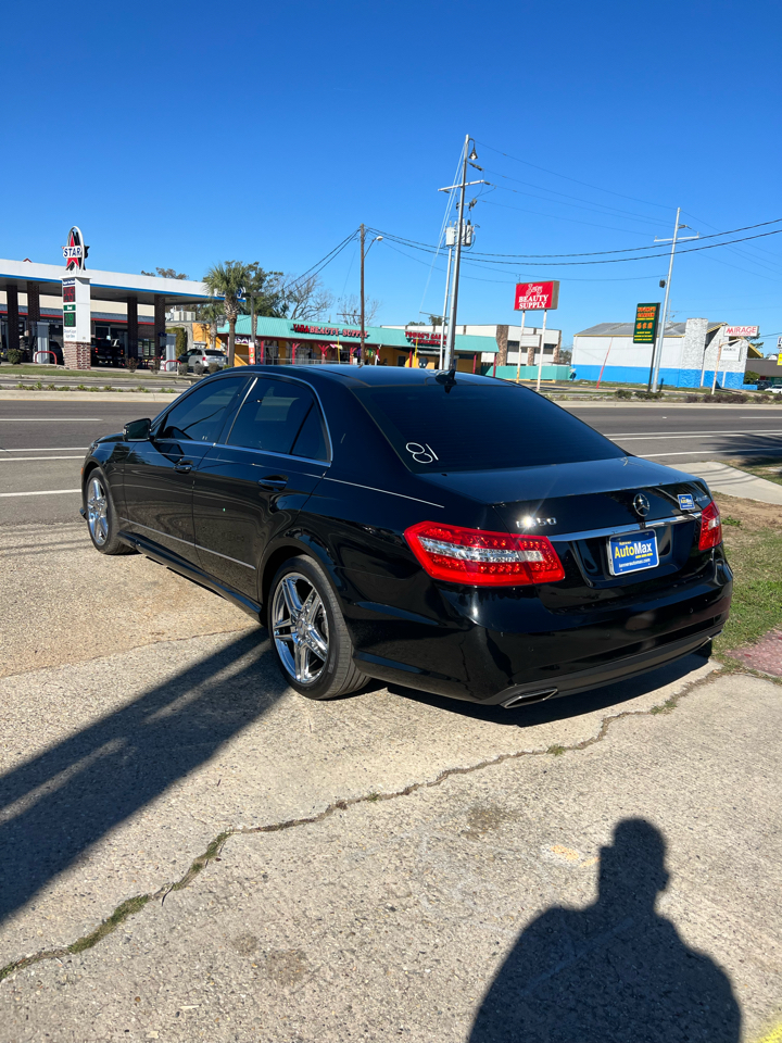 Mercedes-Benz E-Class E550 Sedan 4MATIC 2011