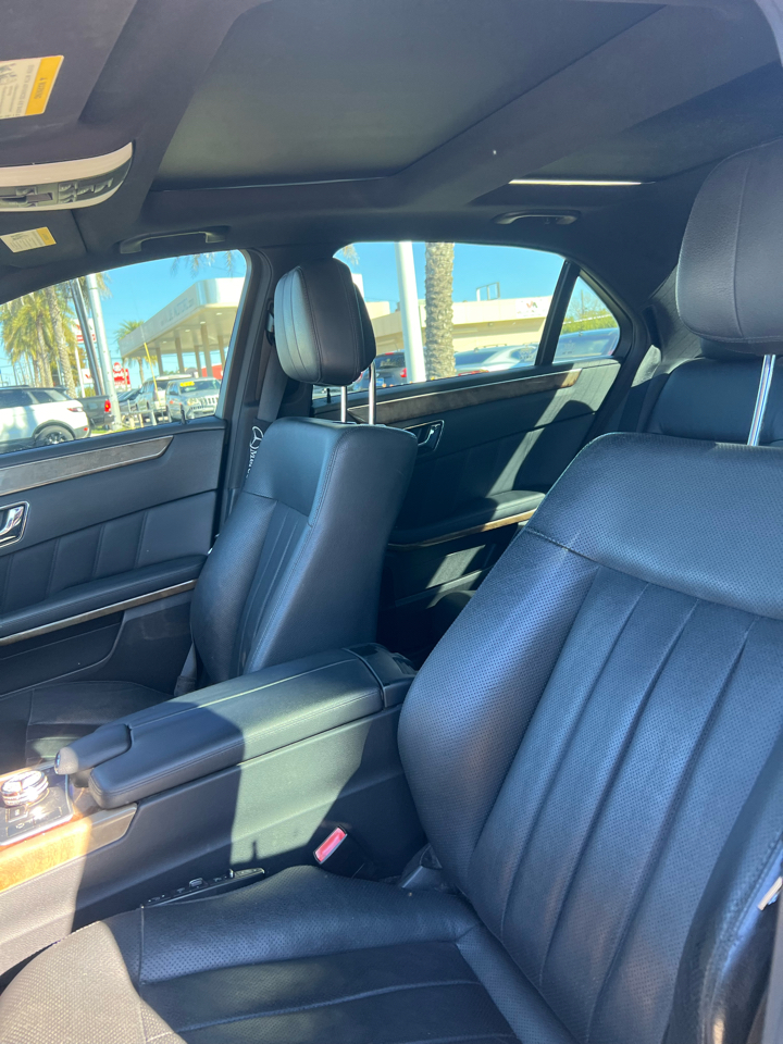 Mercedes-Benz E-Class E550 Sedan 4MATIC 2011