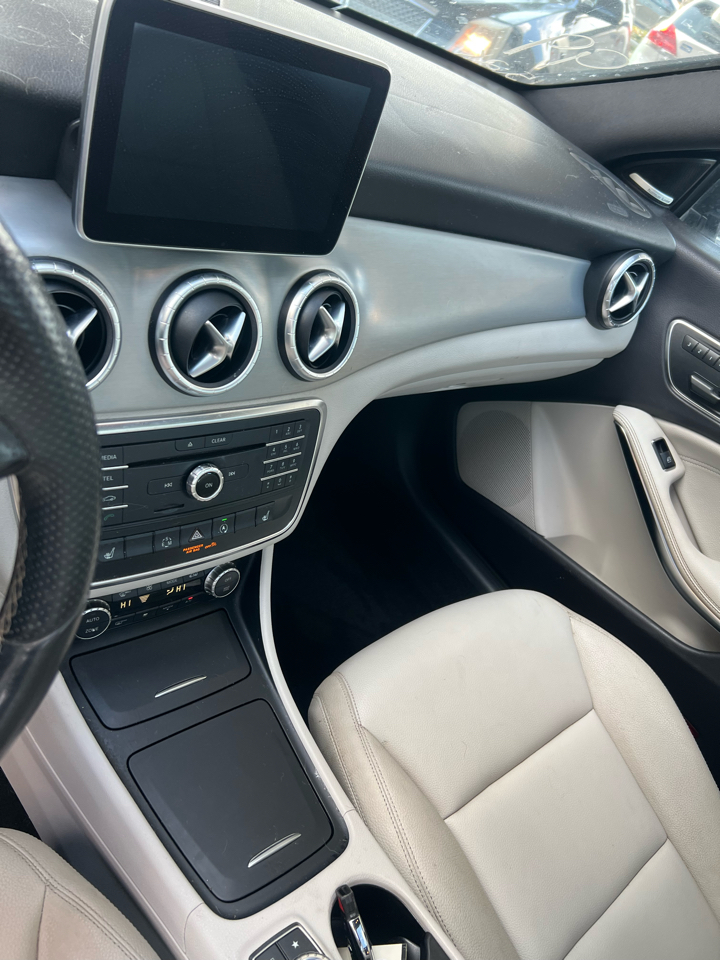 Mercedes-Benz CLA-Class CLA250 2015