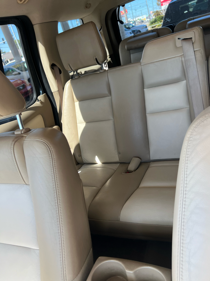 Ford Explorer Eddie Bauer 4.0L 2WD 2010