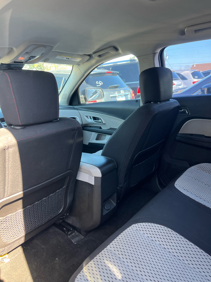 Chevrolet Equinox LS 2WD 2013