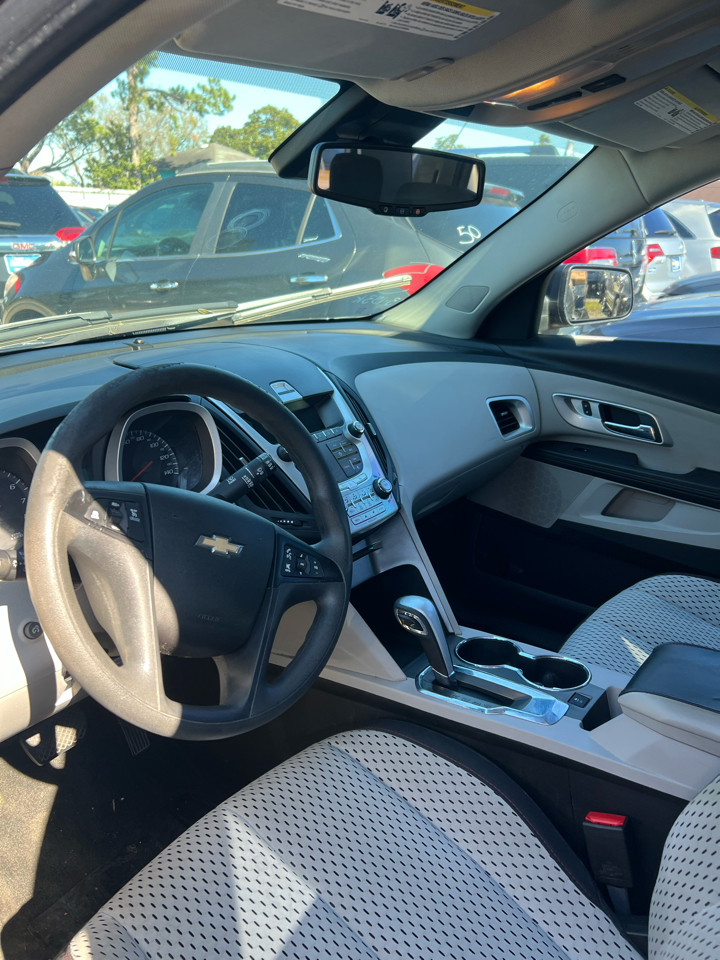 Chevrolet Equinox LS 2WD 2013