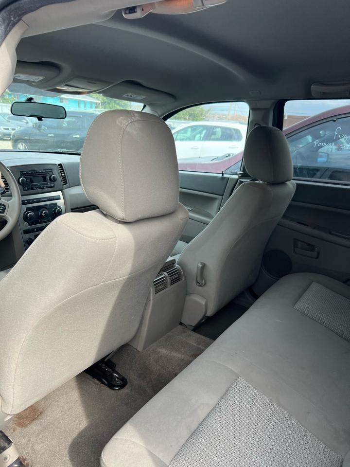 Jeep Grand Cherokee Laredo 2WD 2007