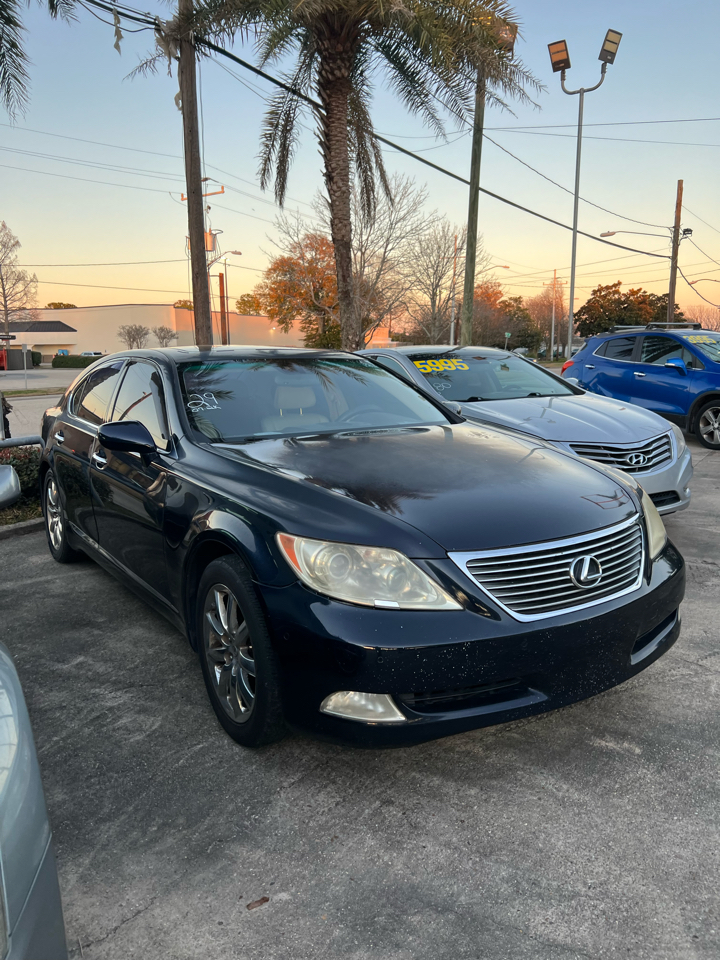 Lexus LS 460 Luxury Sedan 2007