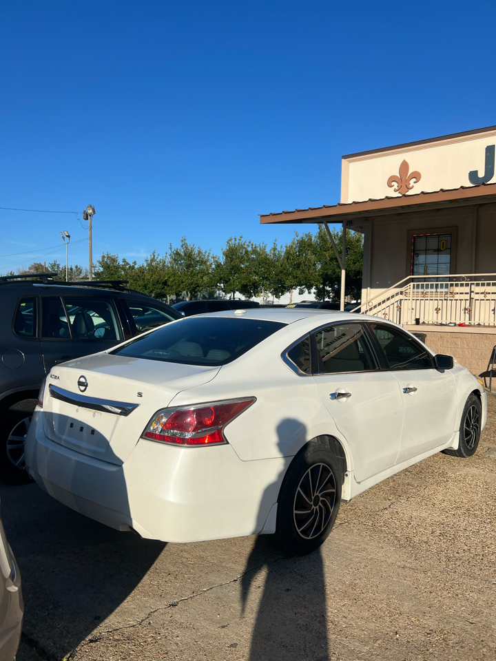 Nissan Altima 2.5 SV 2015
