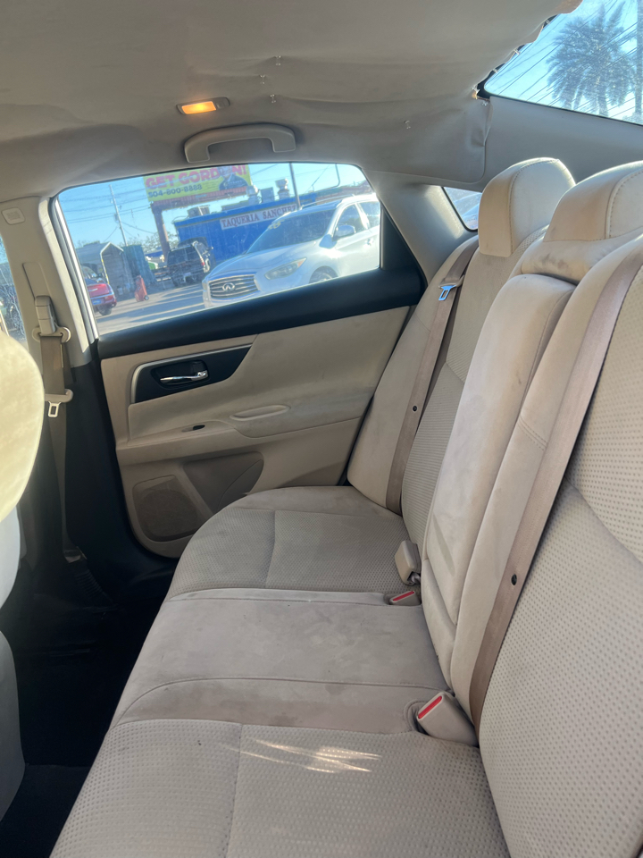 Nissan Altima 2.5 SV 2015