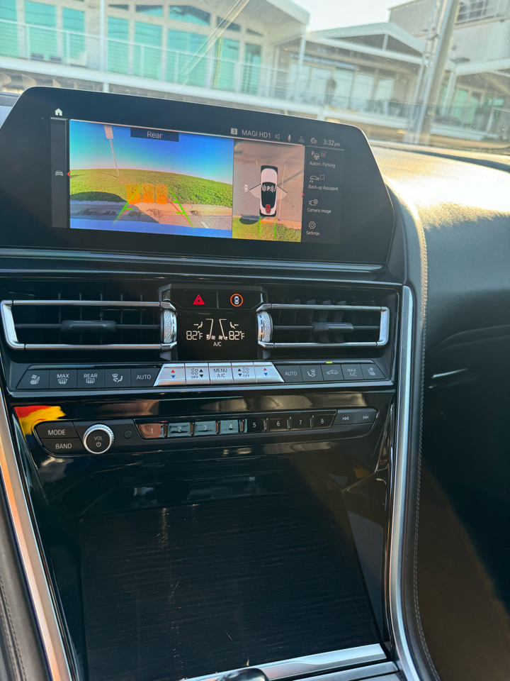 BMW 8-Series M850i xDrive Convertible 2021