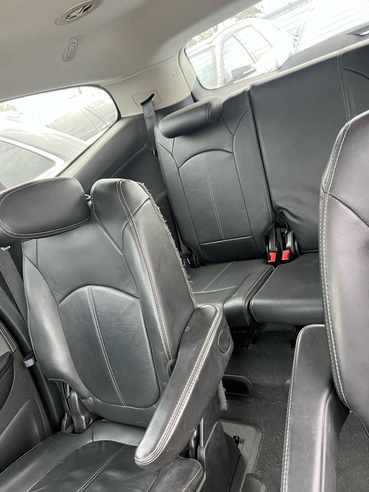 Chevrolet Traverse 2LT FWD 2014