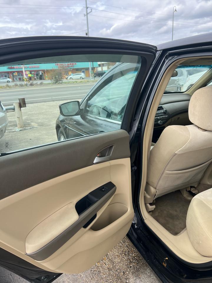 Honda Accord LX-P Sedan AT 2009