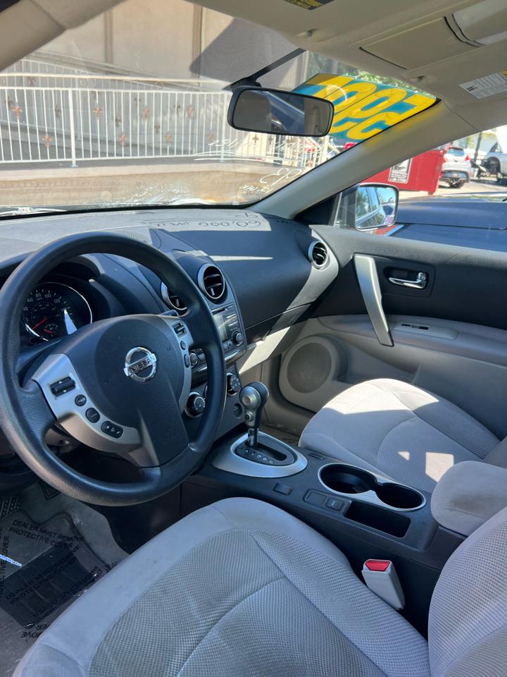 Nissan Rogue S AWD 2012