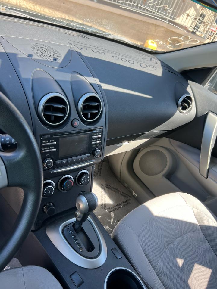 Nissan Rogue S AWD 2012