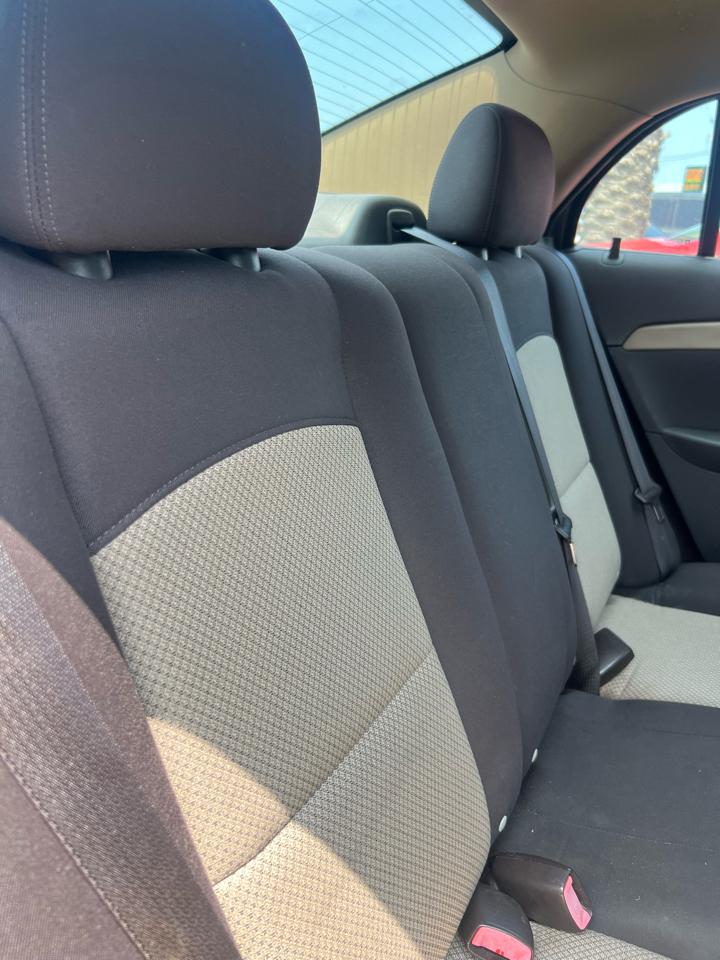 Chevrolet Malibu LS 2011