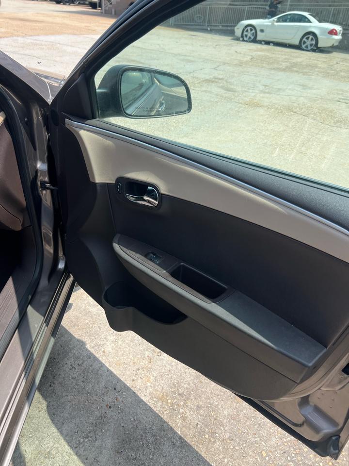 Chevrolet Malibu LS 2011