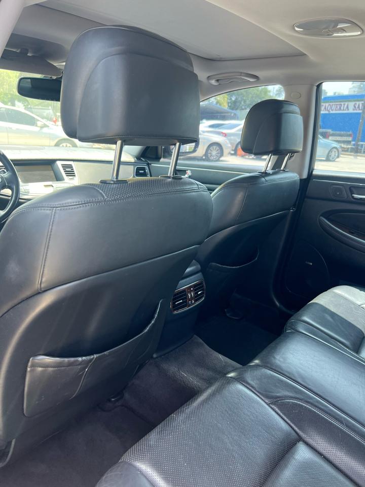Hyundai Genesis 4.6L 2010