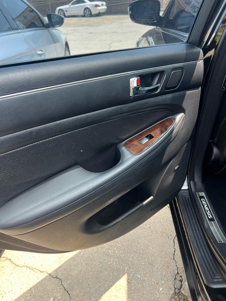 Hyundai Genesis 4.6L 2010