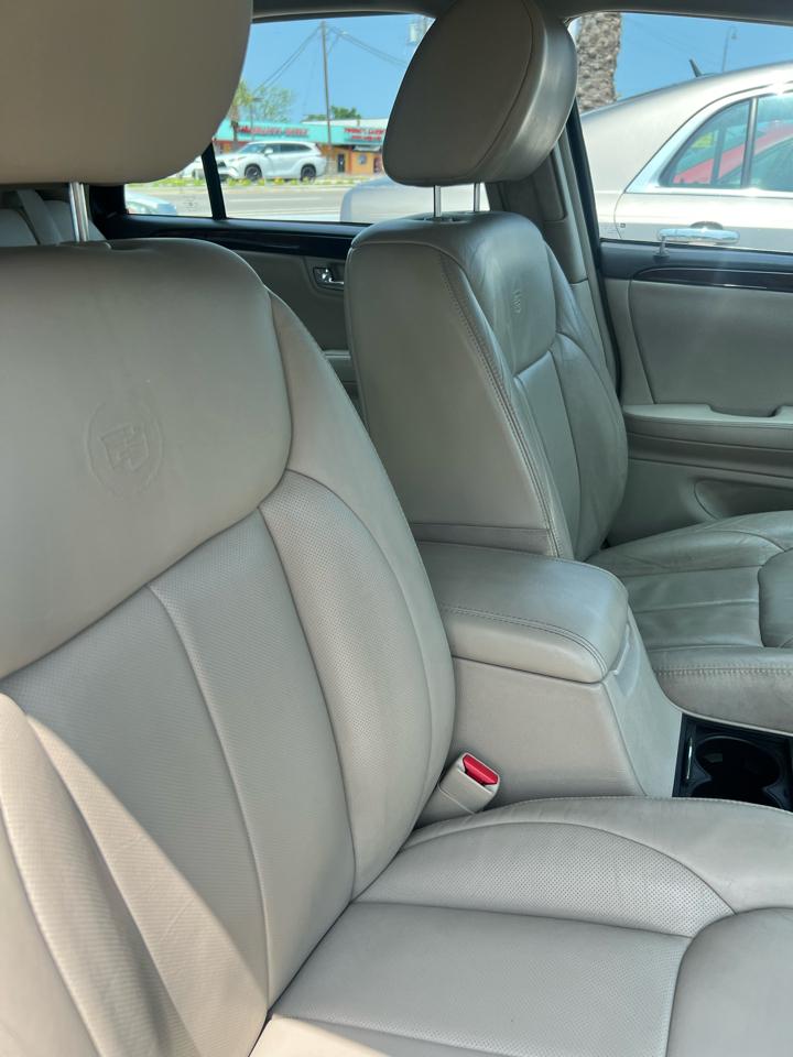 Cadillac DTS Luxury II 2008