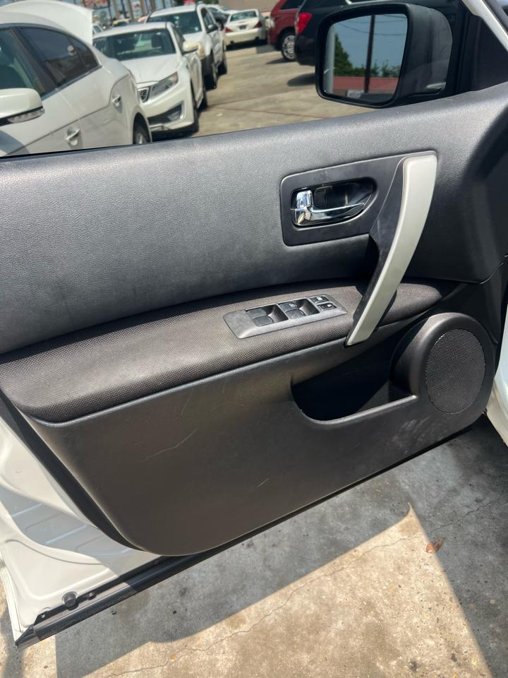 Nissan Rogue S 2WD 2013