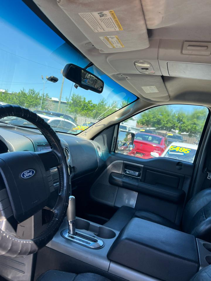 Ford F-150 XL SuperCrew Short Bed 4WD 2008