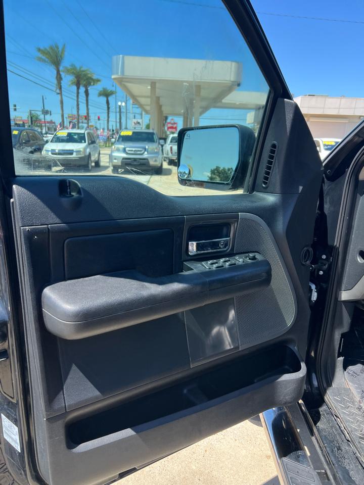 Ford F-150 XL SuperCrew Short Bed 4WD 2008