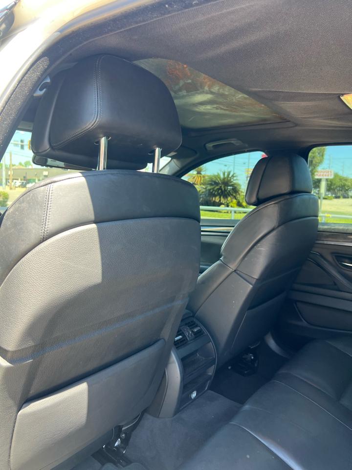 BMW 5-Series 550i 2012