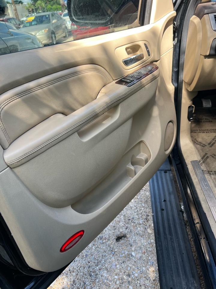 Cadillac Escalade 2WD Premium 2010
