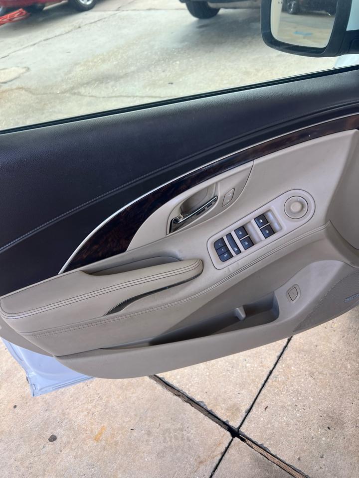 Buick LaCrosse Leather Package 2015