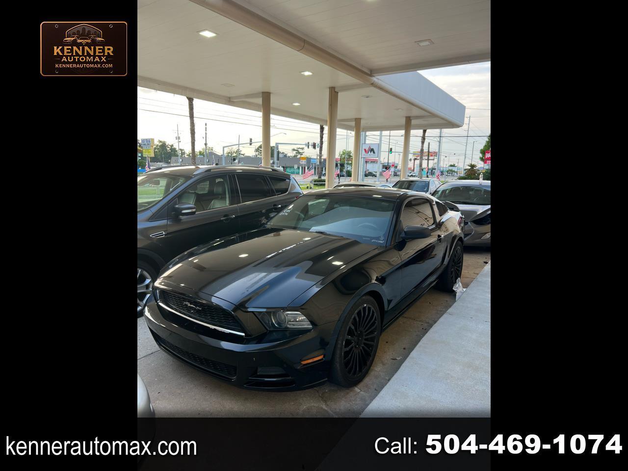 Ford Mustang V6 Coupe 2013
