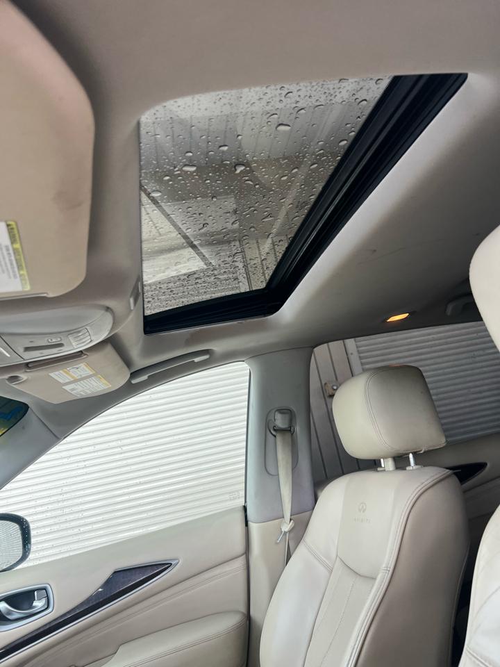 Infiniti JX AWD 2013