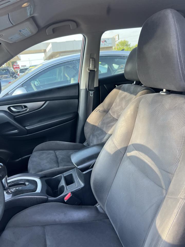 Nissan Rogue S 2WD 2015